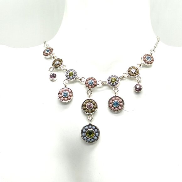 V (Laura Vann) Bezeled Multi-color Crystals & Beads Encased in Silver-tone - Picture 15 of 15